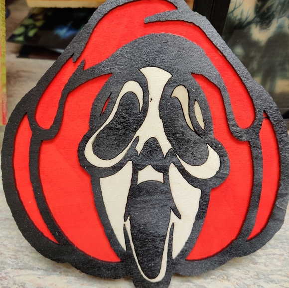 Ghost face pumpkin wall hanging - Picture 3 of 6